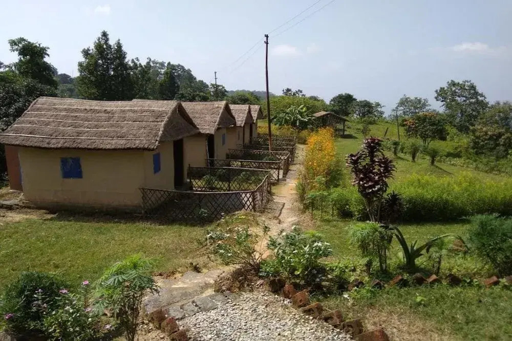 Goroomgo Whistling Woods Camp Nainital