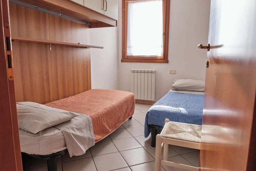 Homely Flat With Pool-beahost