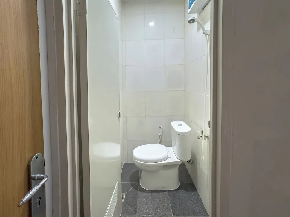 Kamar Pluit Karang