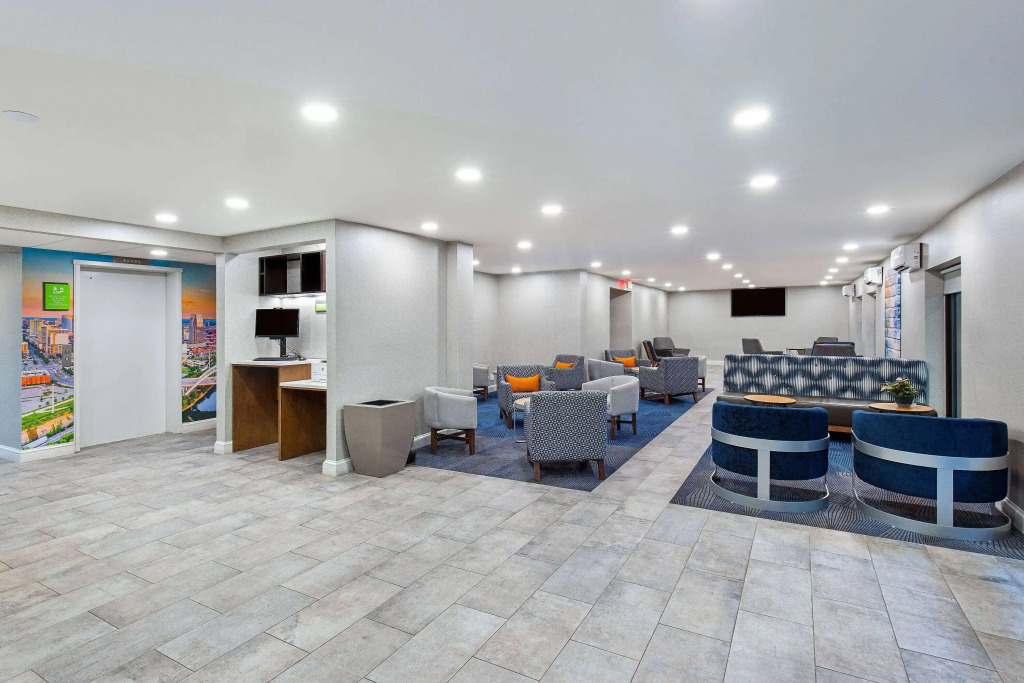 La Quinta by Wyndham Nashville Airport