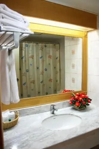 Nan Keereethara Hotel