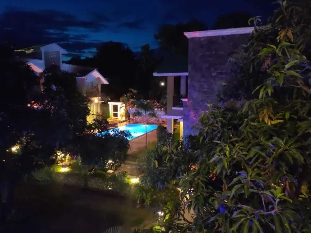 Maulik Mansion Resort