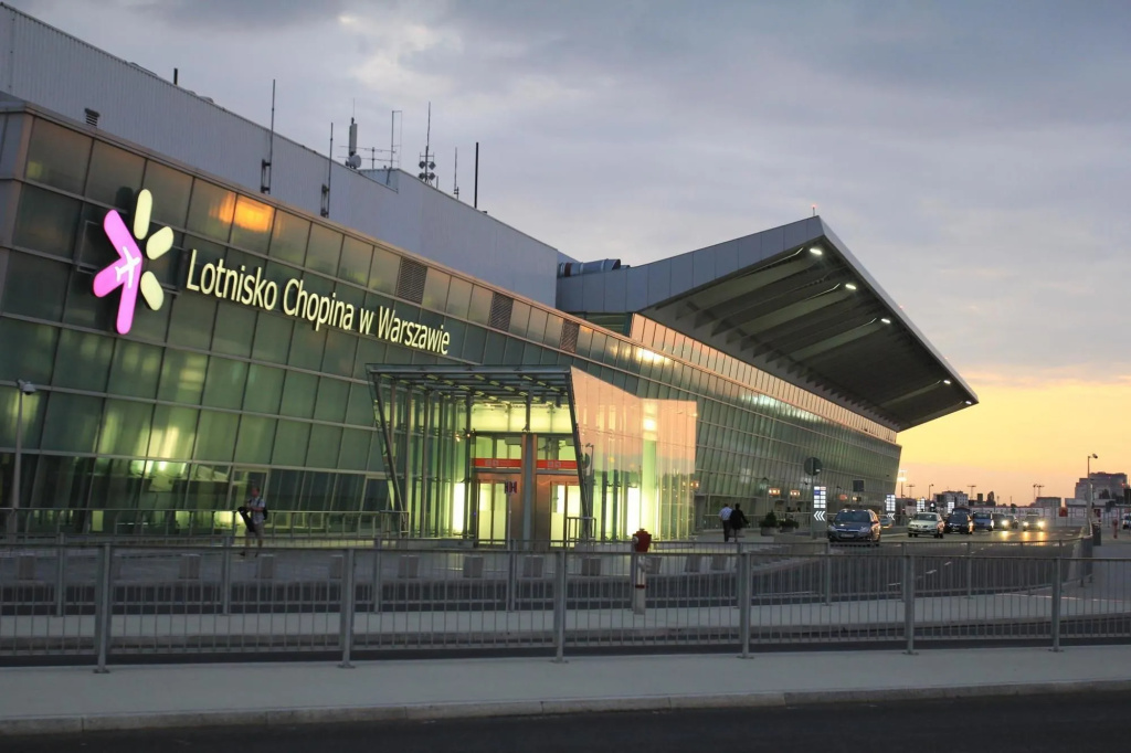 GreenWood Hostel Airport