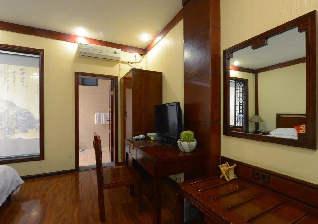 Yinfeng Hotel