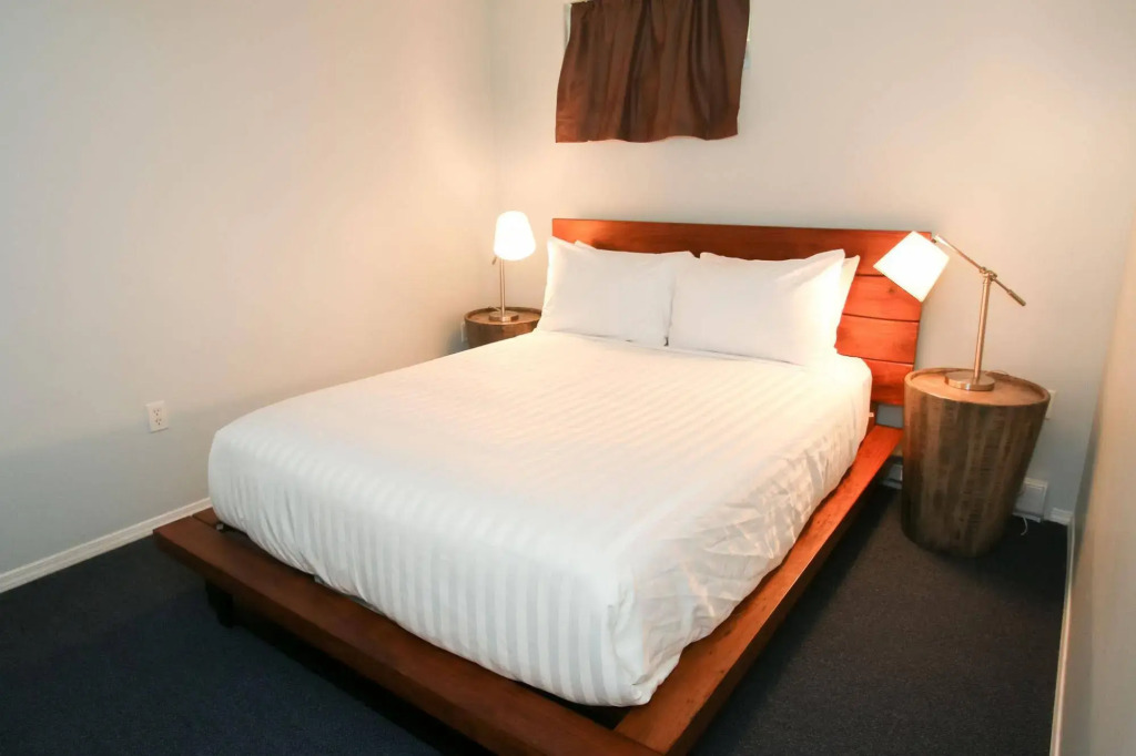 Duffin Cove Resort