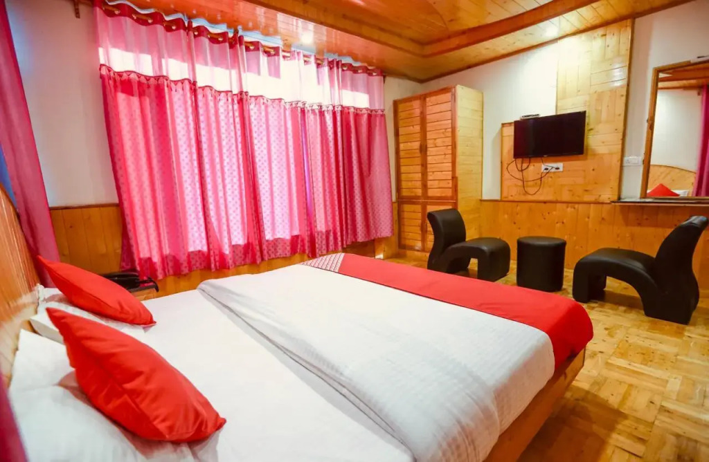 Kartik Holiday Cottage Manali