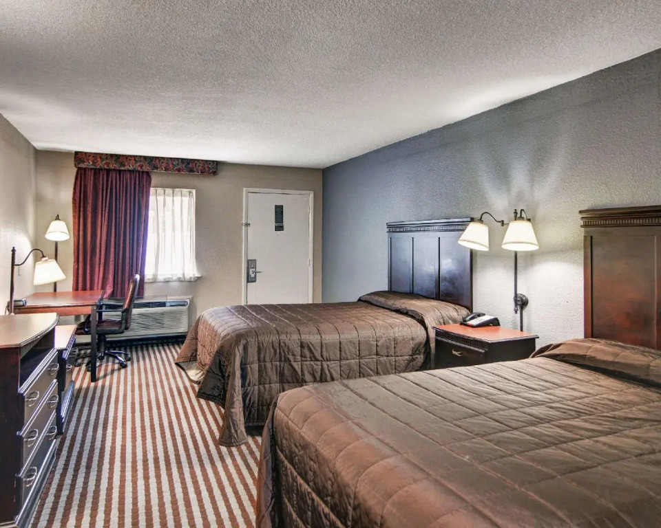 Rodeway Inn
