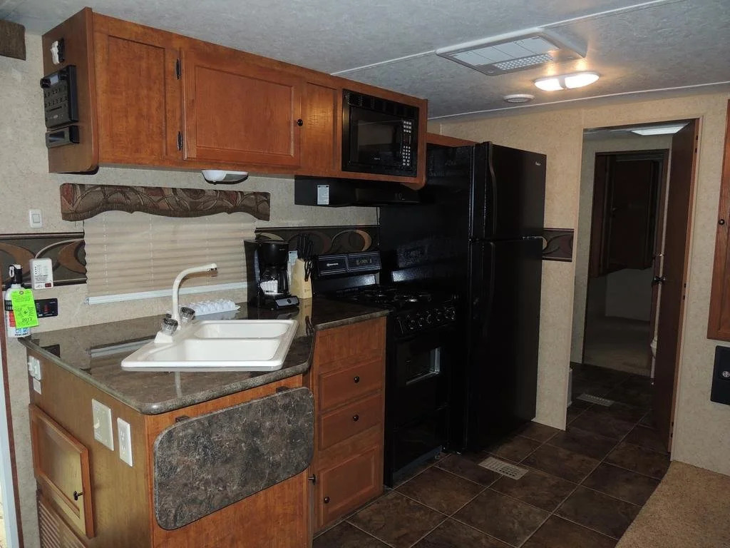Lake George Escape - Campground
