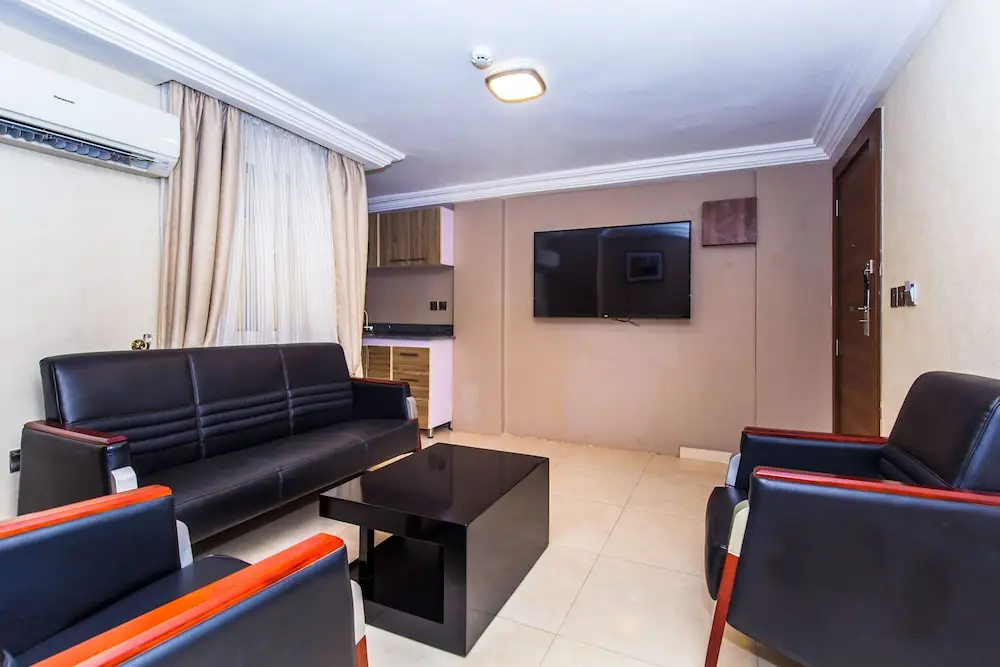 Joygate Hotels & Suites