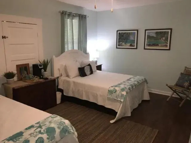 Lake Minneola Inn