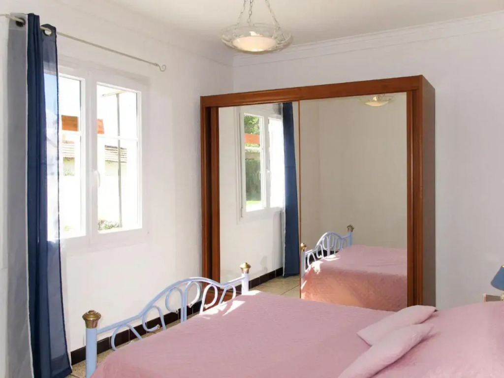 Holiday Home La Pitchoune - SFP100