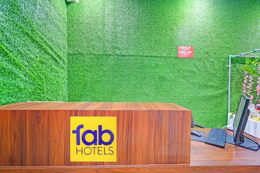 Fabhotel Cube