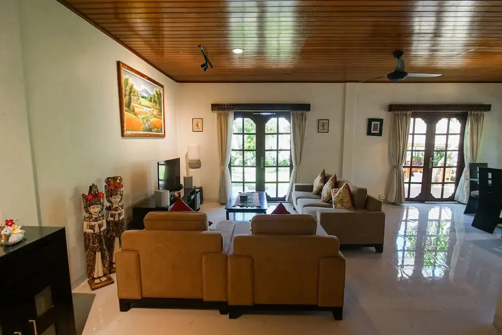 Baliana Villa Legian