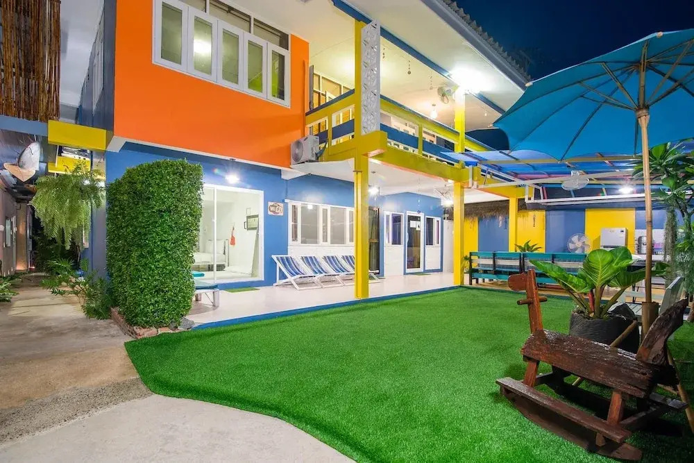 Surf House Hua Hin