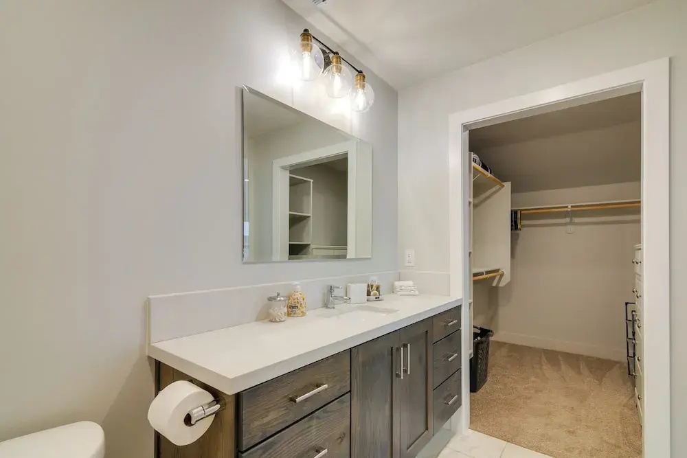 Gateway to Zion! Modern Home in Historic Parowan