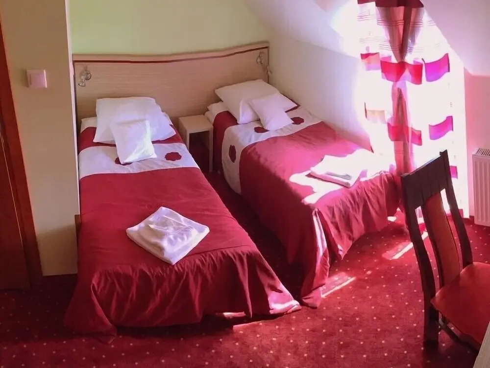 Vinci Hotel Airport
