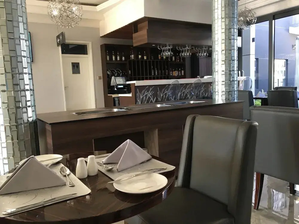 Prestige Hotel