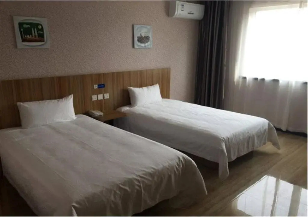 Eaka 365 Hotel Zanghuang East Taihang Road Branch