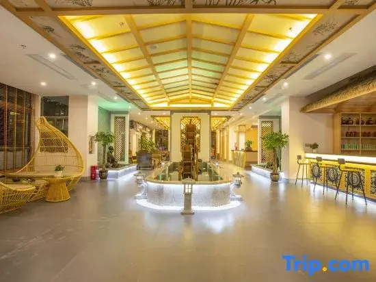 Mengtu Hotel, No.1 West Street, Zhangjiajie (Tianmenshan Cableway Branch)