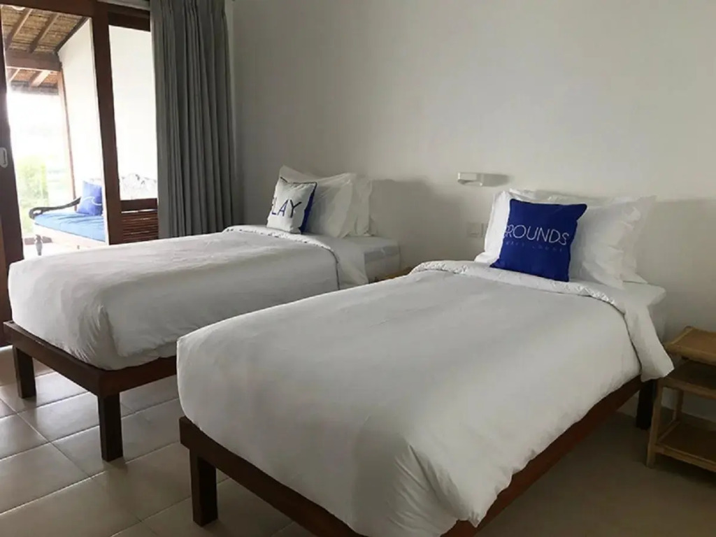 Indigo Blue Ceningan