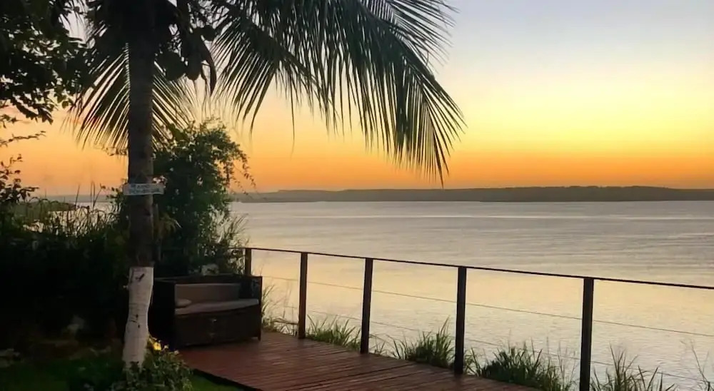Qavi - Lagoa View