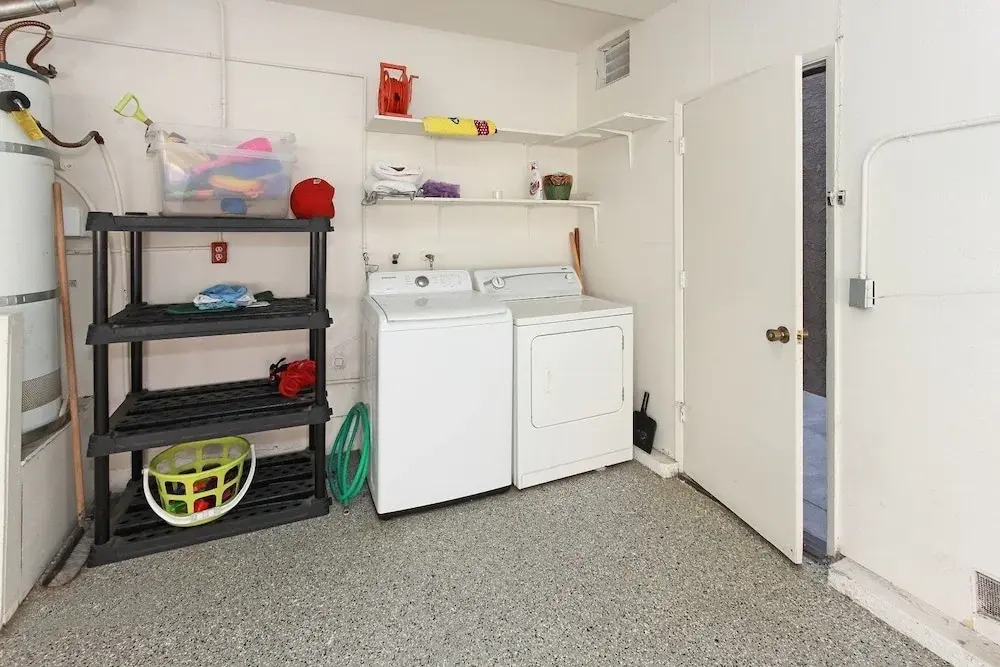 404 E. Oceanfront (68449)