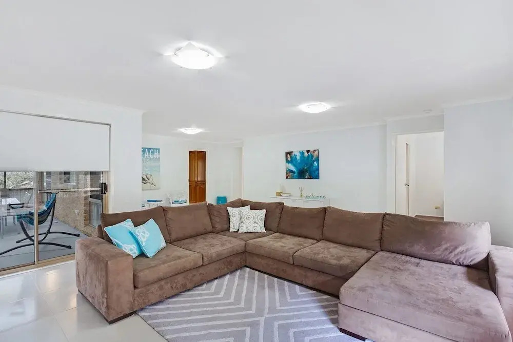 Ullora Close, 61