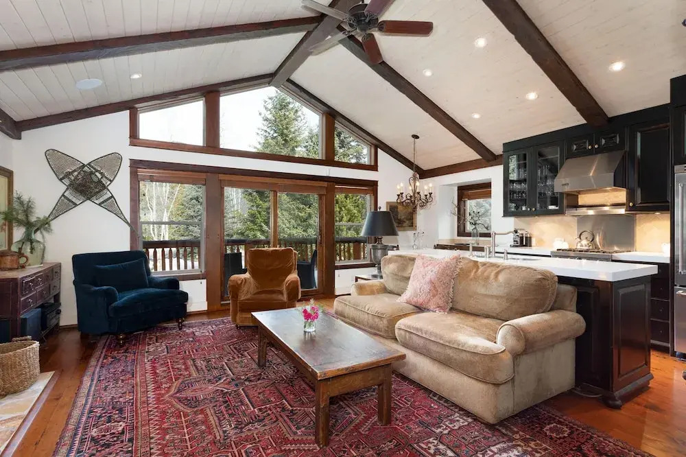 8166 Nicklaus North