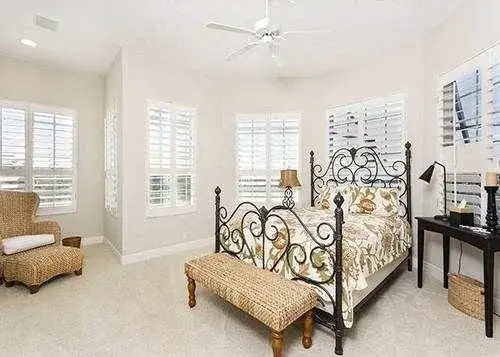 Sea Winds Beach Home by RedAwning