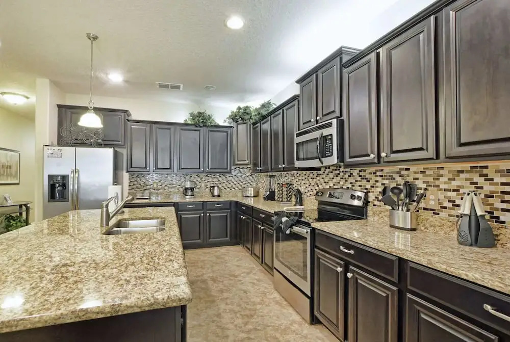 Luxurious 6BD Pool Home With Best Resort Amenities! Two Master Suites and Big Pool Area! - #6pp917
