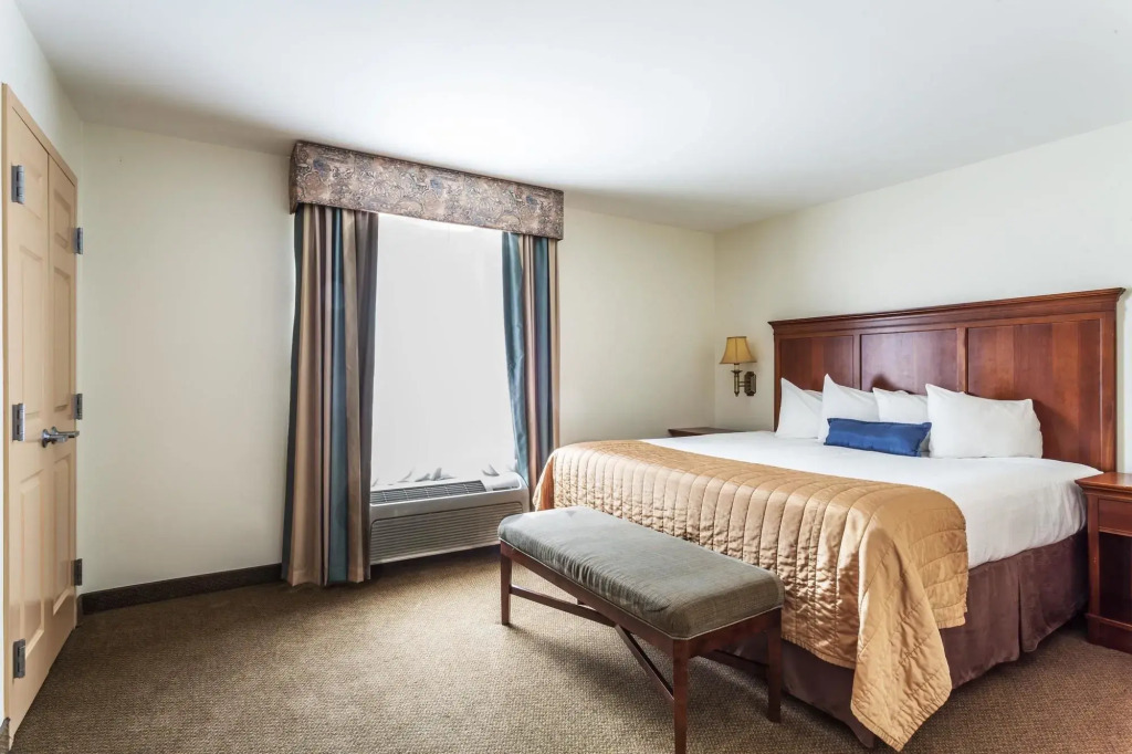 Red Roof Inn & Suites Houma