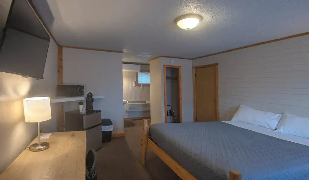 Rustic Inn