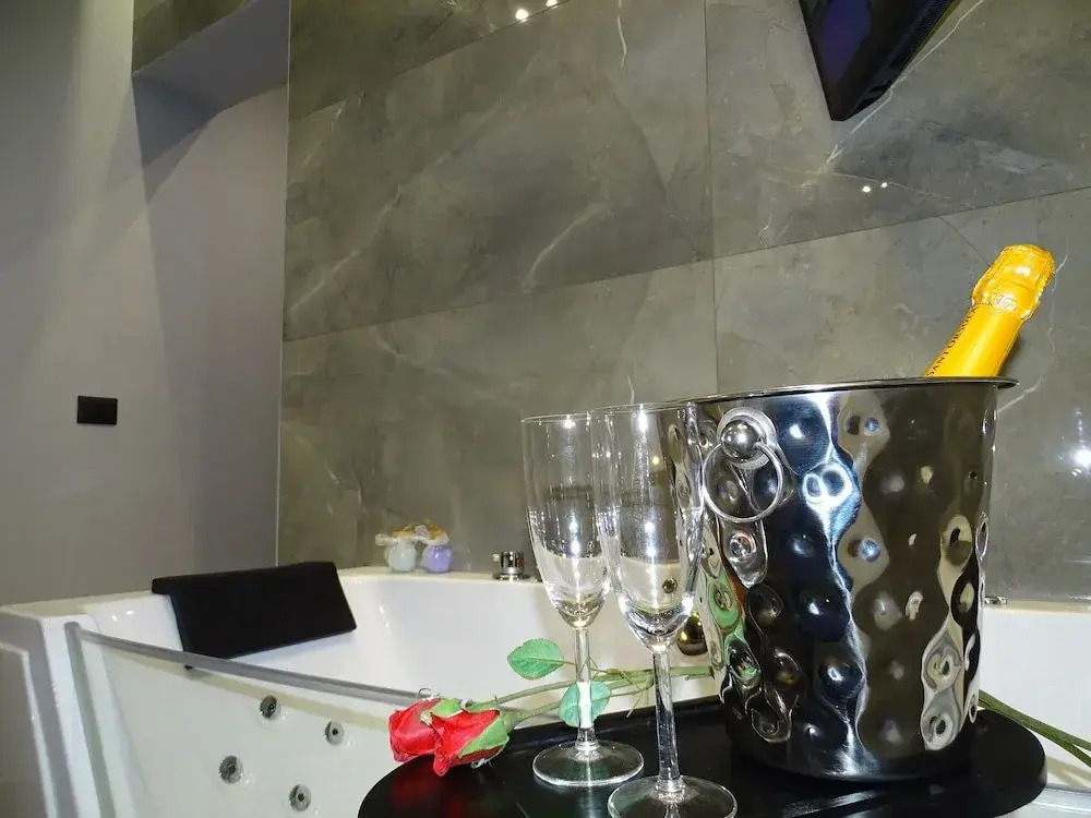 Karma6Rooms - in Sicilia nel centro di Catania