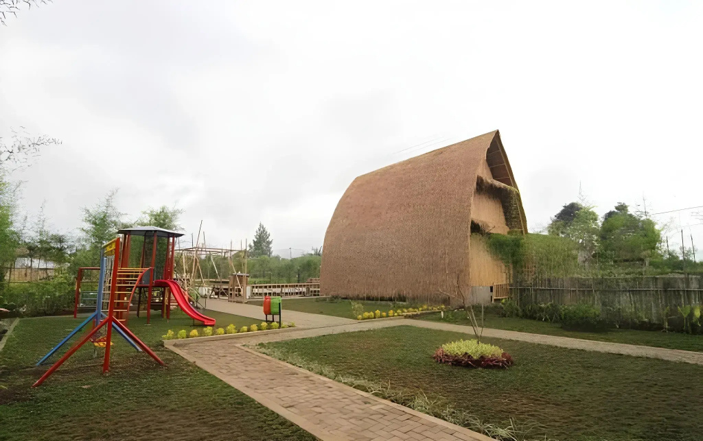 Villa ChavaMinerva Bambu - Lembang
