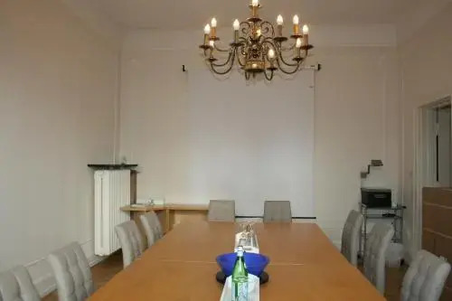 Отель Fresena im Dammtorpalais