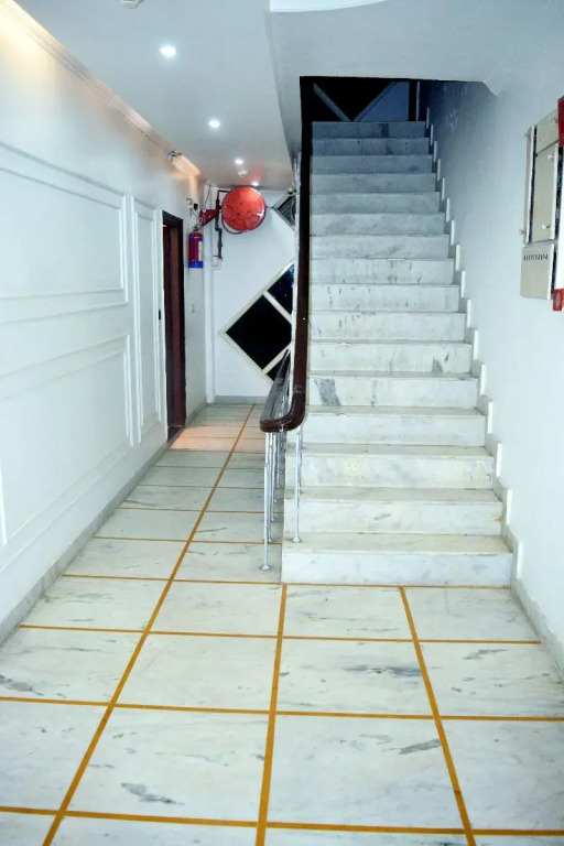 Hotel Delhi Empire Dx