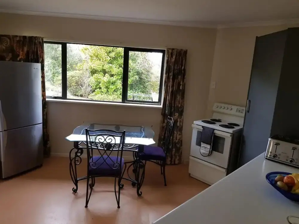 Acacia Heights - Garden Cottage - Taupo