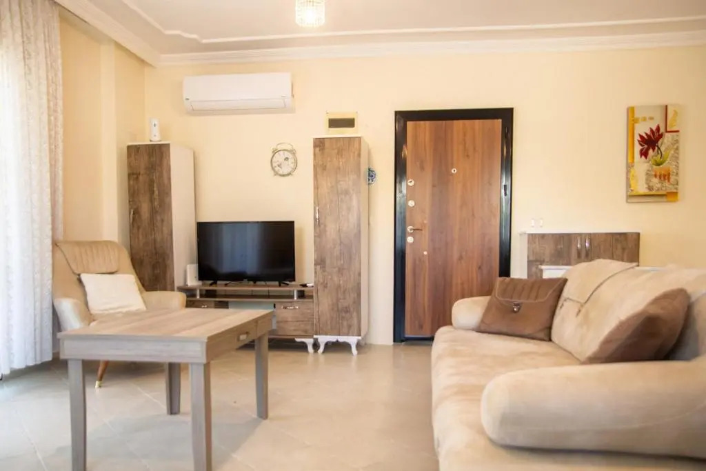 Lovely Flat With Balcony in Cesme Close to Sea