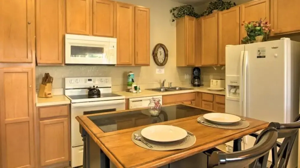 Richard & Karen's Coral Cay Resort Townhome
