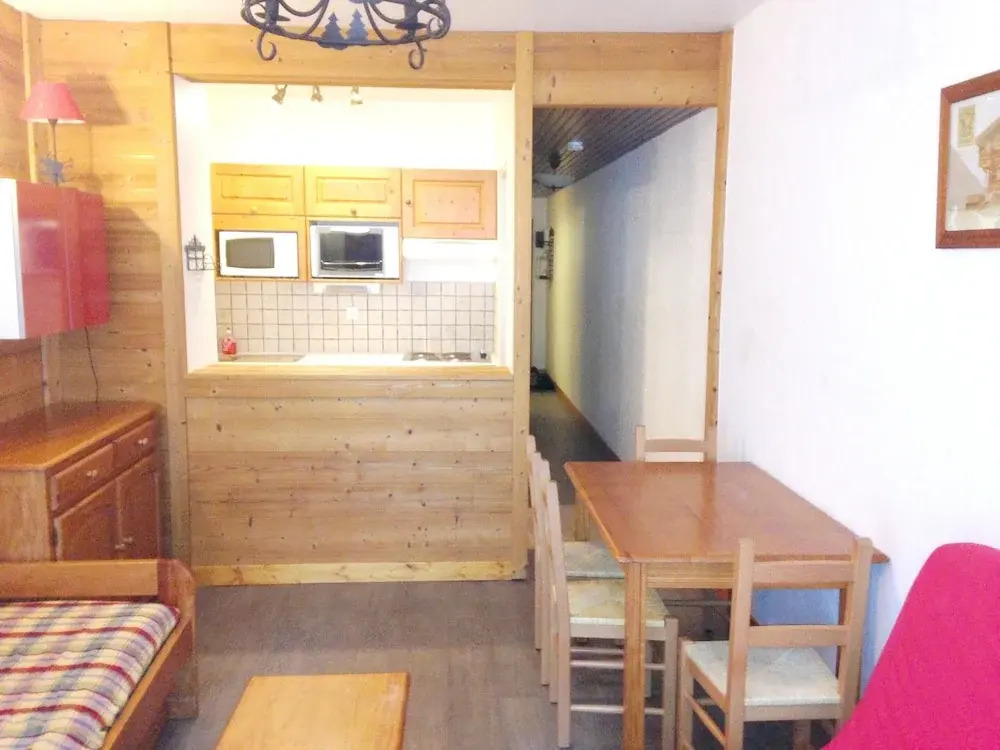 Apartment With one Bedroom in Mont-de-lans, With Wonderful Mountain Vi