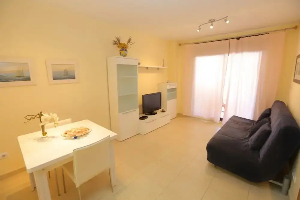 Apartamento Moderno Para 4 Personas en Hospitalet de L´infant