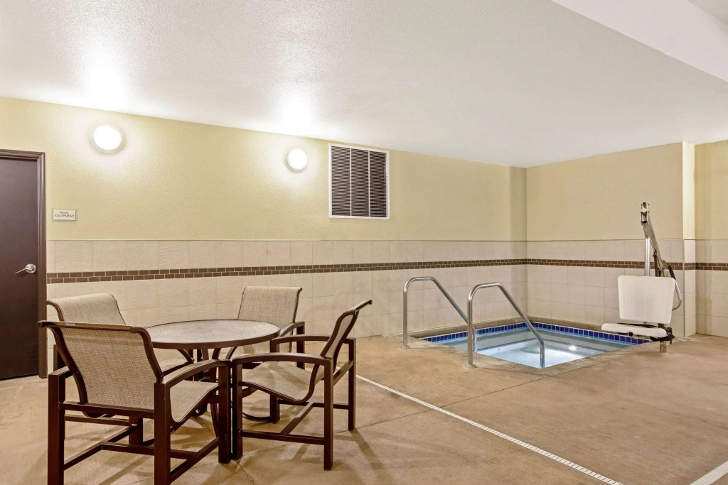 La Quinta by Wyndham Gillette