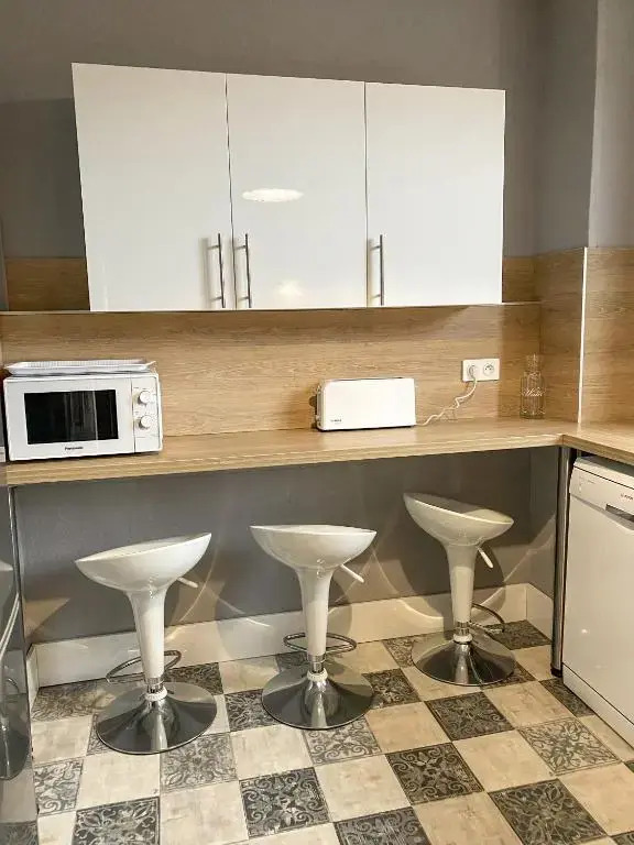 Appartement chic, 3 chambres, hyper centre-ville, parking payant
