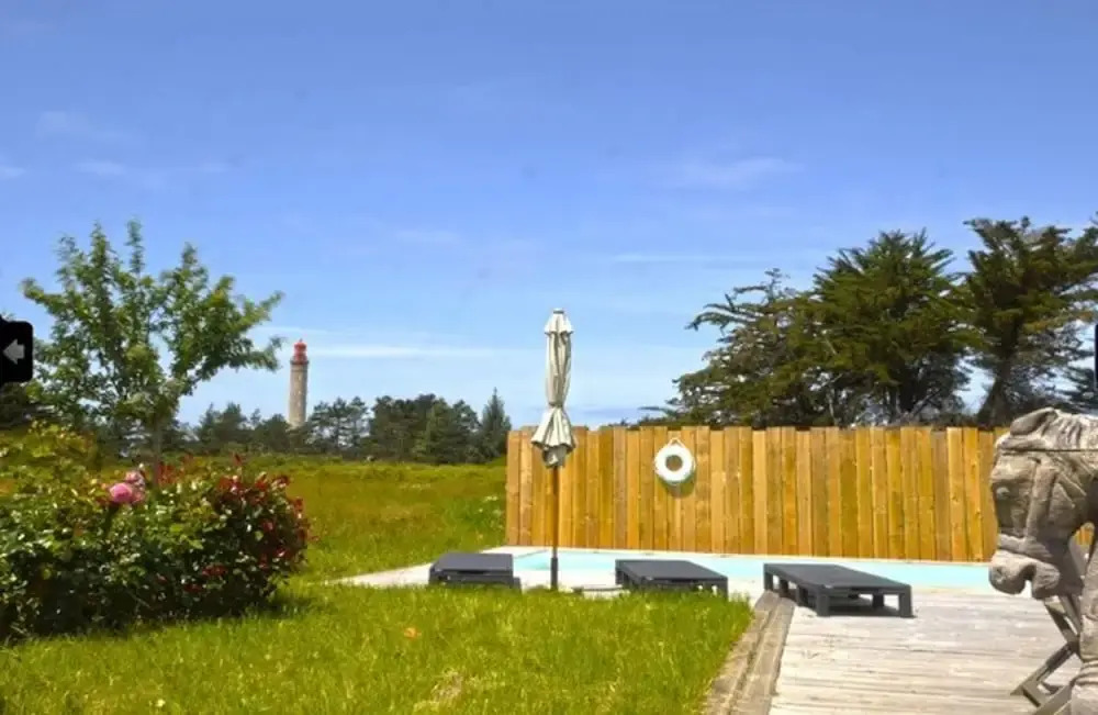 Villa With 3 Bedrooms in Kervilahouen, With Private Pool, Enclosed Gar
