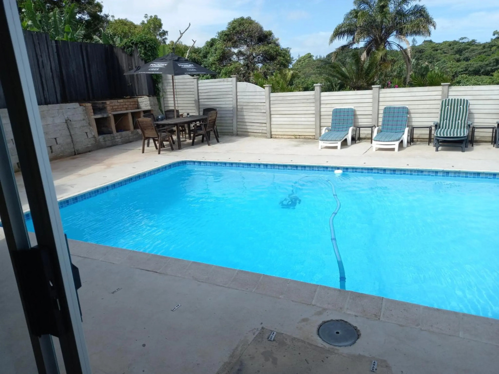 Poolside Guest House