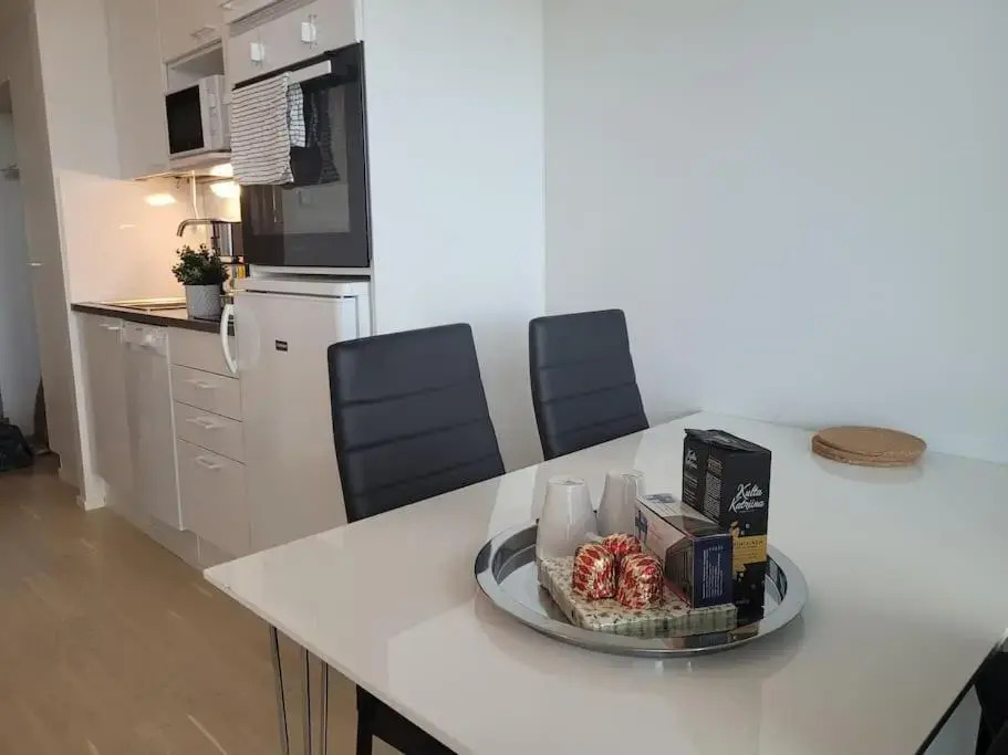Bright studio apartment on the 6th floor