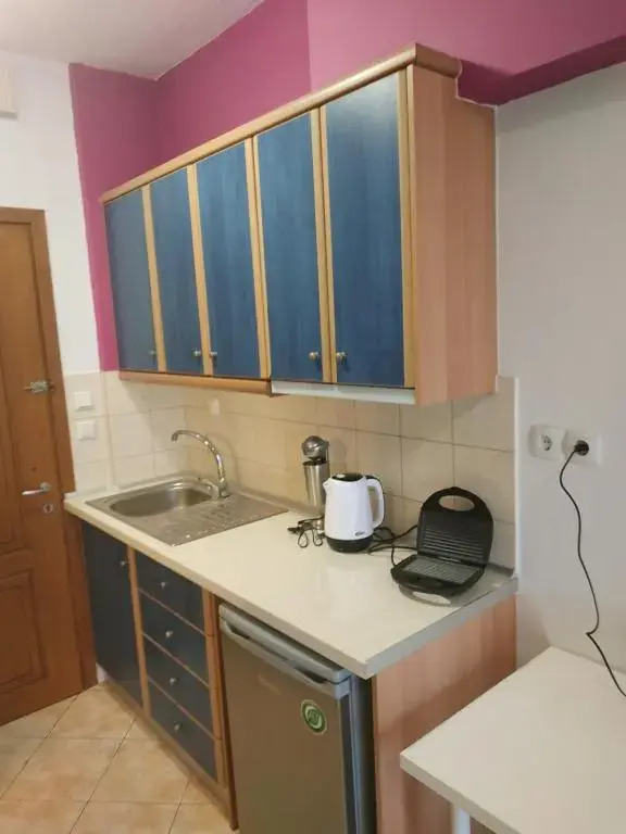 G M 6 ROOMS KENTRO in the heart of the city