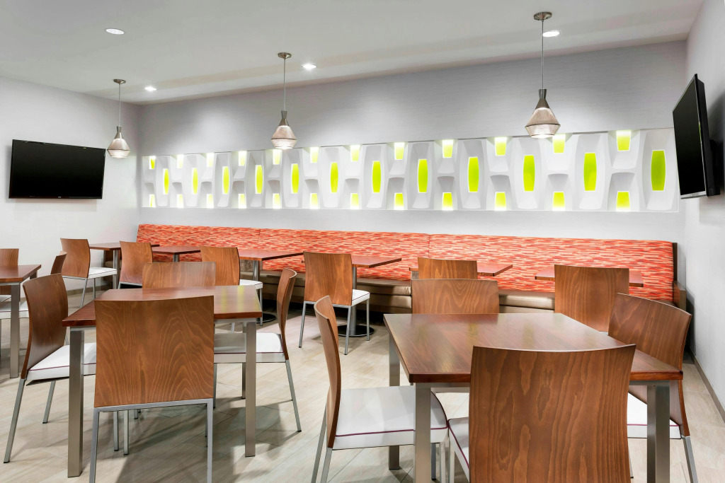 SpringHill Suites by Marriott San Diego Mission Valley