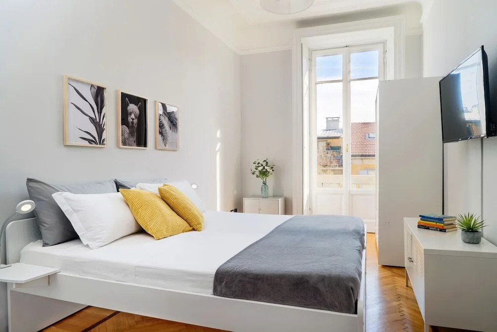 Design 3 bedrooms apartment