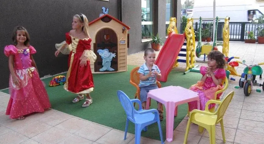 Tabanov Beach Hotel